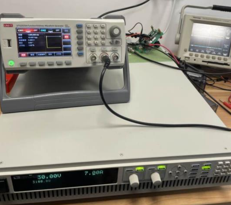 IT6500C可编程直流电源在半导体测试中的应用(图2) IT6500C可编程直流电源在半导体测试中的应用(图2)